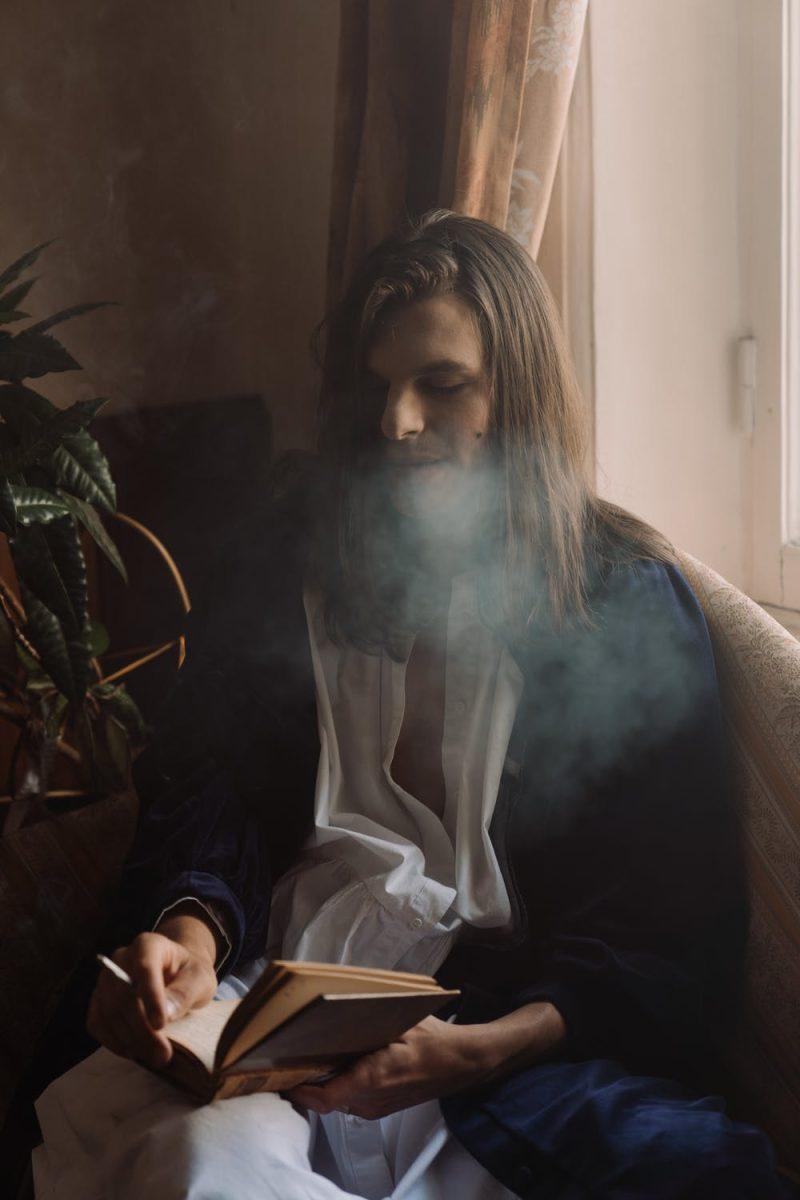 The Art of Reading Stoned